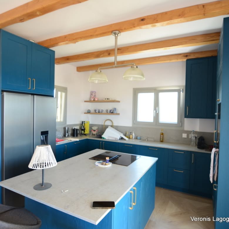Glyfada Naxos / House of 217m2 / 640683