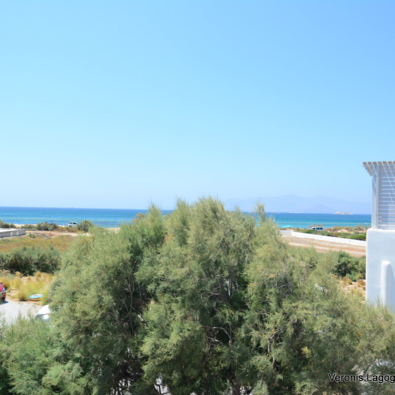 Plaka Naxos / House of 212m2 / 640684